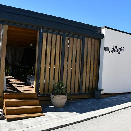 Mobile Homes Allegro & Azzuro Drage