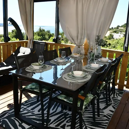 Hébergement de vacances Mobile Homes Allegro & Azzuro *