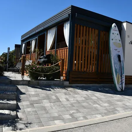 Hébergement de vacances Mobile Homes Allegro & Azzuro Drage