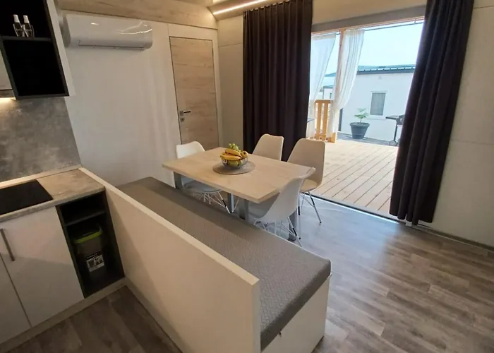 Mobile Homes Allegro & Azzuro Дом отдыха Драге