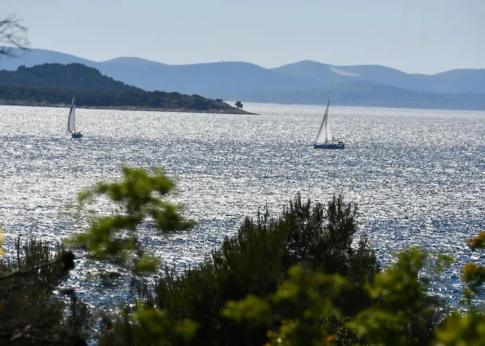 Semesterbostad Mobile Homes Allegro & Azzuro Drage