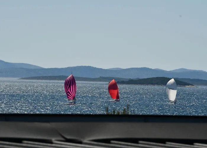 Mobile Homes Allegro & Azzuro Дом отдыха *